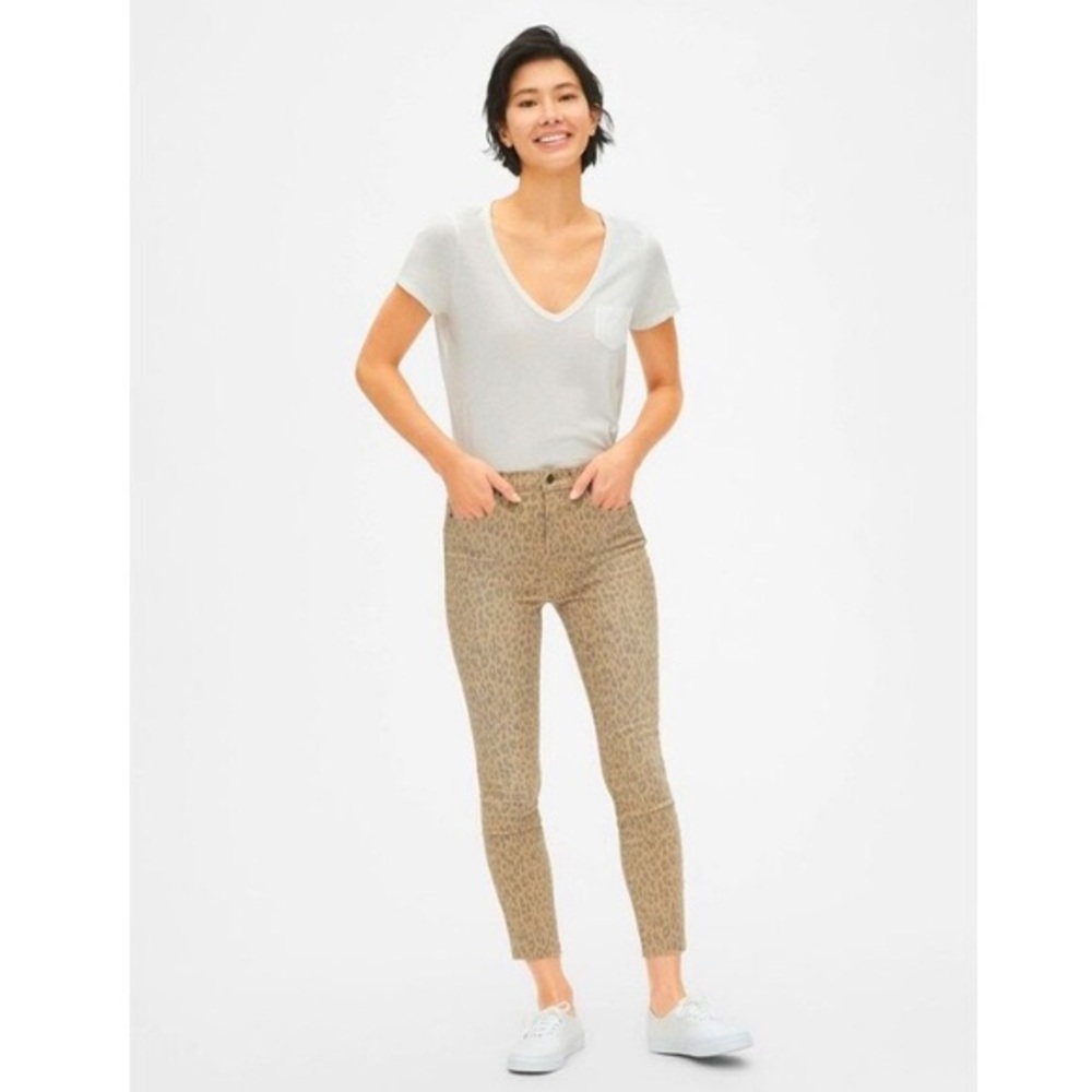 Gap Faded Leopard Raw Hem jeans